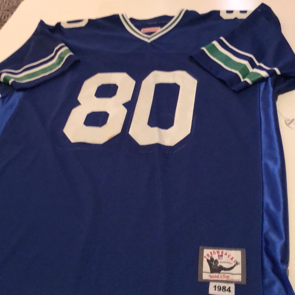 Throwback jersey - Picture 2 of 5